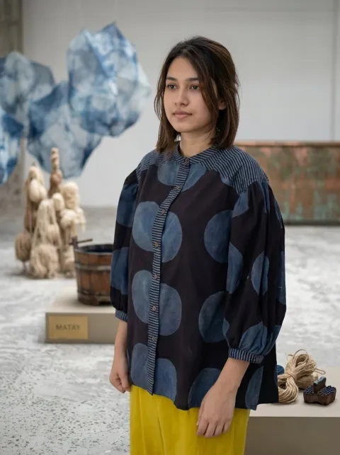 Azure Circle Top